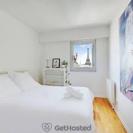 Appartement Eiffel Tower View - Charming Artist Flat - Gethosted
